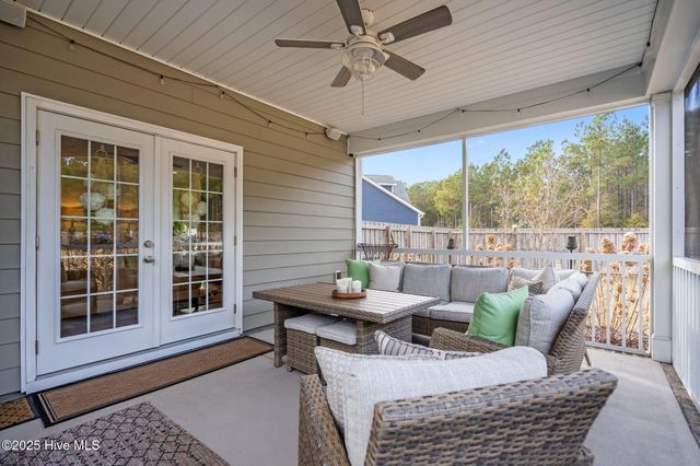 426 Canter Crest Road, Hampstead, NC 28443