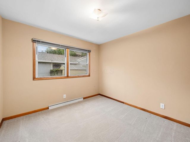 2433 Fishinger Road, Upper Arlington, OH 43221