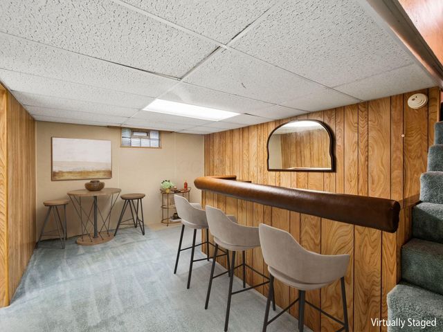 2433 Fishinger Road, Upper Arlington, OH 43221