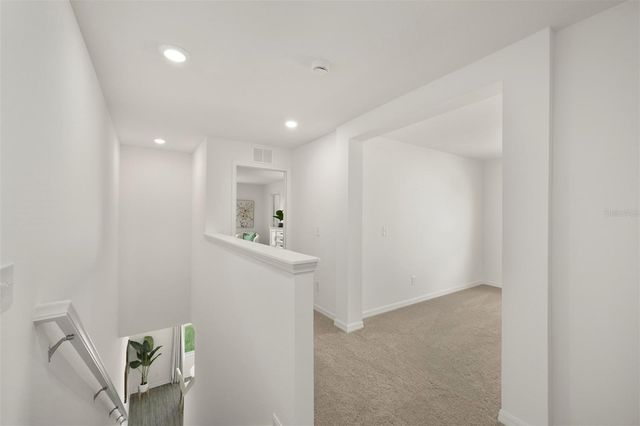 727 POPPY LANE, Dundee, FL 33838