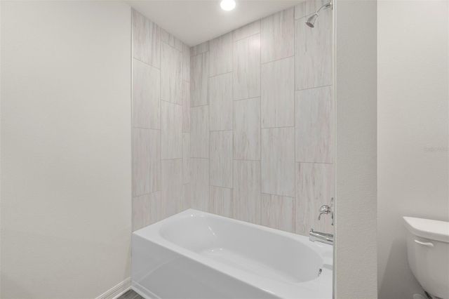 727 POPPY LANE, Dundee, FL 33838