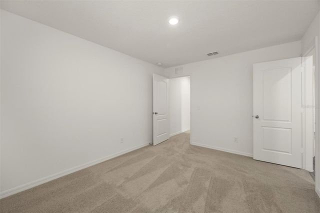 727 POPPY LANE, Dundee, FL 33838