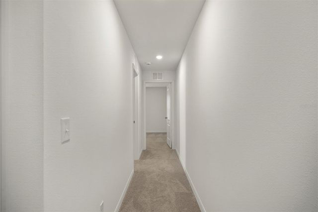 727 POPPY LANE, Dundee, FL 33838