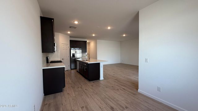 47652 W KENNER Drive, Maricopa, AZ 85139