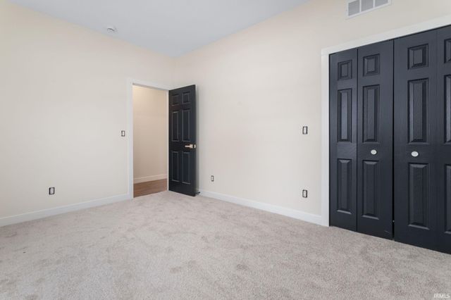 4830 York Road, South Bend, IN 46614