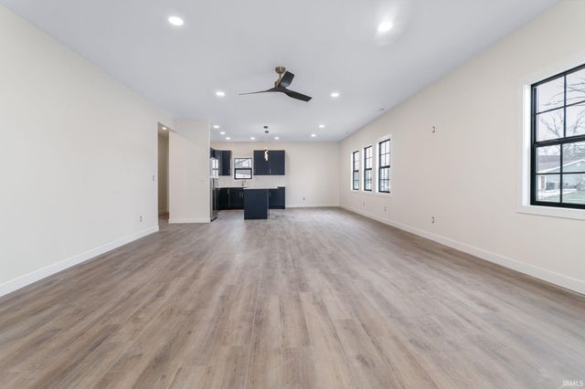 4830 York Road, South Bend, IN 46614