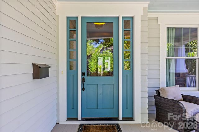 2830 Chelsea Drive, Charlotte, NC 28209