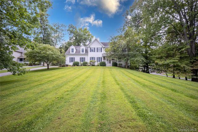 53 Traci Lane, Hopewell Junction, NY 12533