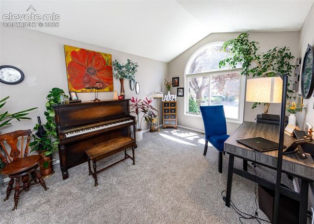 126 Luxury Lane, Colorado Springs, CO 80921