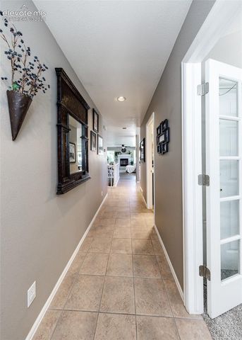 126 Luxury Lane, Colorado Springs, CO 80921