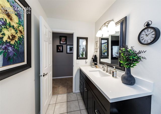 126 Luxury Lane, Colorado Springs, CO 80921