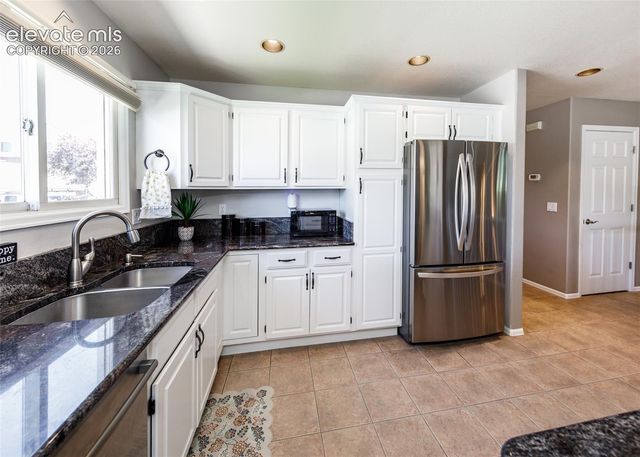 126 Luxury Lane, Colorado Springs, CO 80921