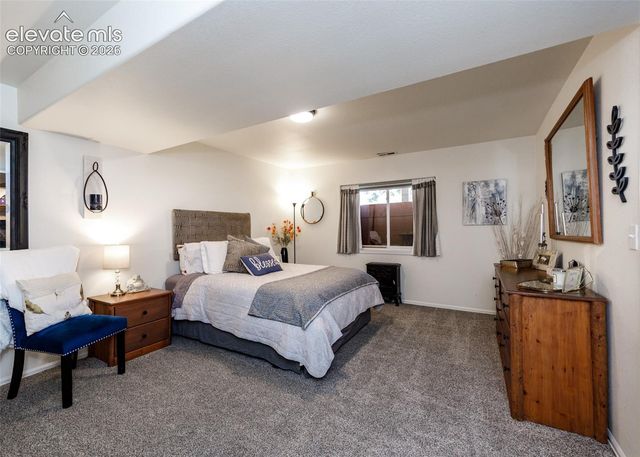 126 Luxury Lane, Colorado Springs, CO 80921