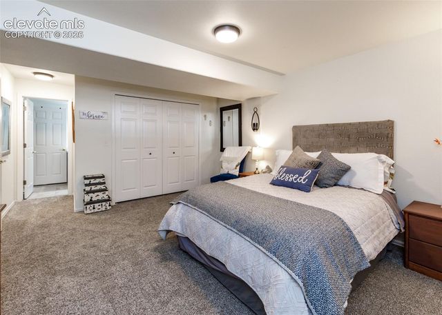 126 Luxury Lane, Colorado Springs, CO 80921