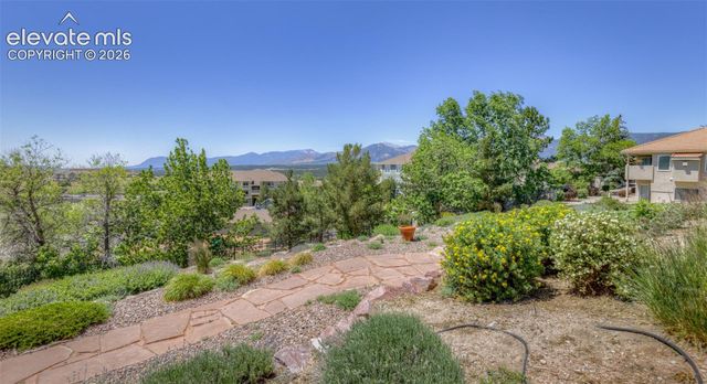 126 Luxury Lane, Colorado Springs, CO 80921