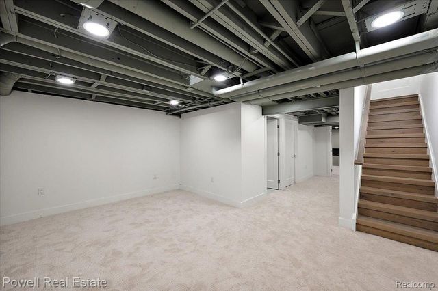 1106 Timberview Trail, Bloomfield Charter Township, MI 48304