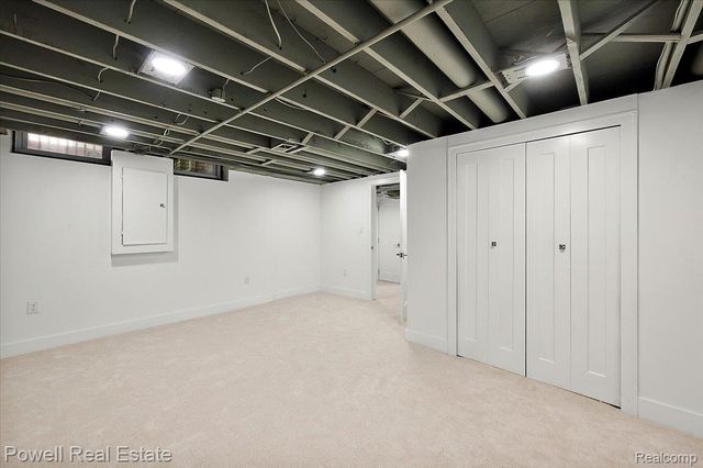 1106 Timberview Trail, Bloomfield Charter Township, MI 48304