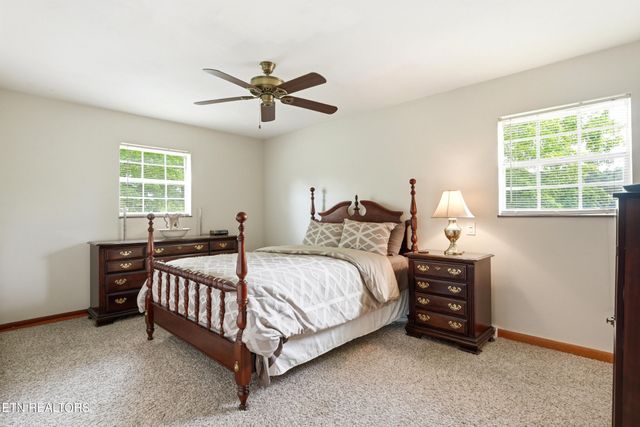 355 Crock Rd, Loudon, TN 37774
