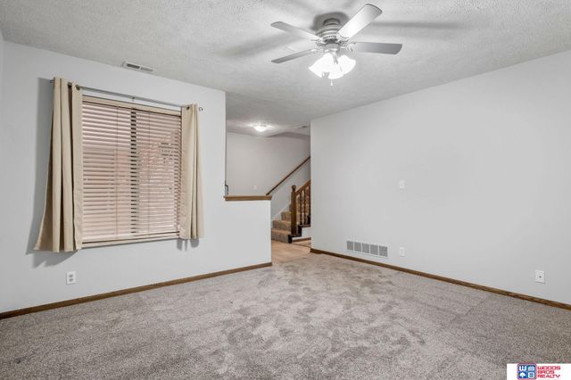 3515 Neerpark Drive, Lincoln, NE 68506