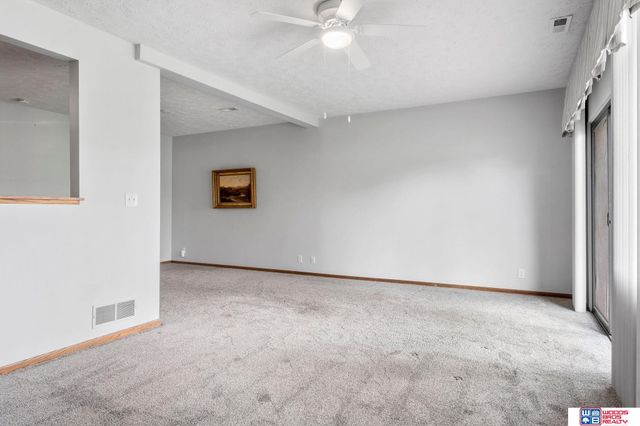 3515 Neerpark Drive, Lincoln, NE 68506