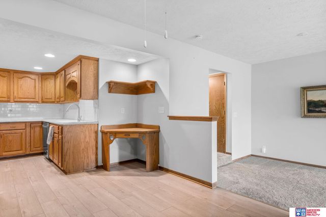 3515 Neerpark Drive, Lincoln, NE 68506