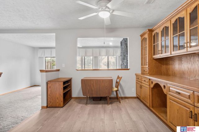 3515 Neerpark Drive, Lincoln, NE 68506