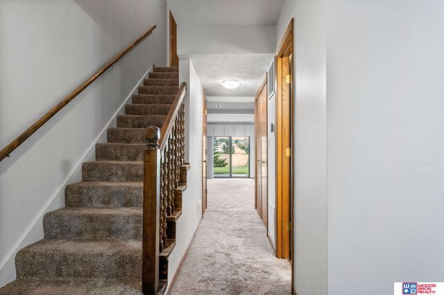 3515 Neerpark Drive, Lincoln, NE 68506