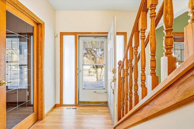 13659 Flair Court, Apple Valley, MN 55124