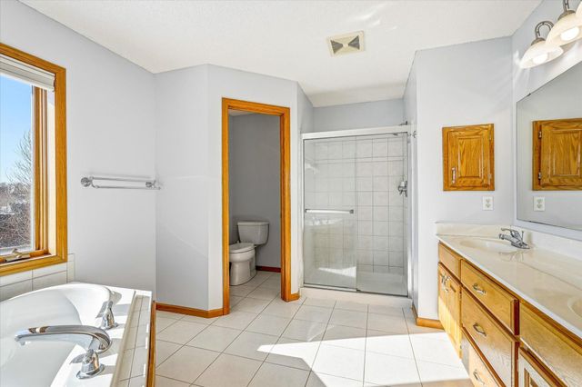 13659 Flair Court, Apple Valley, MN 55124