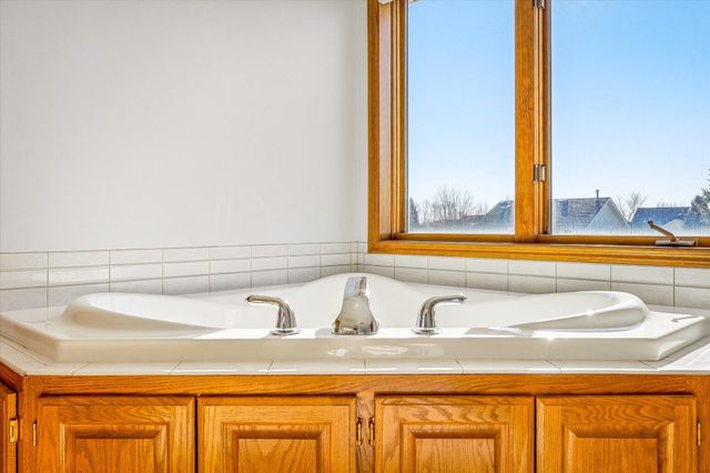 13659 Flair Court, Apple Valley, MN 55124