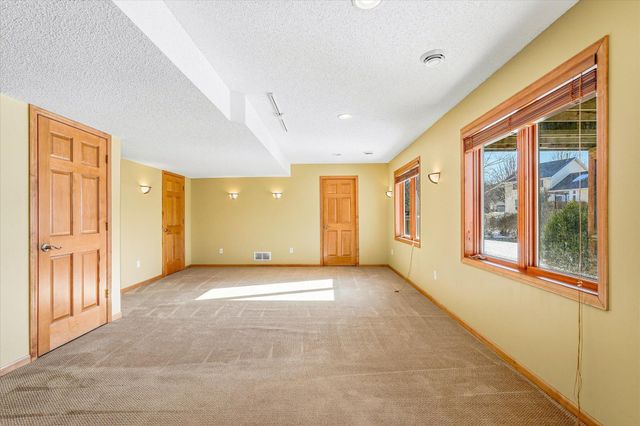 13659 Flair Court, Apple Valley, MN 55124