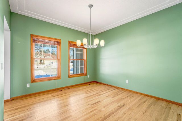 13659 Flair Court, Apple Valley, MN 55124