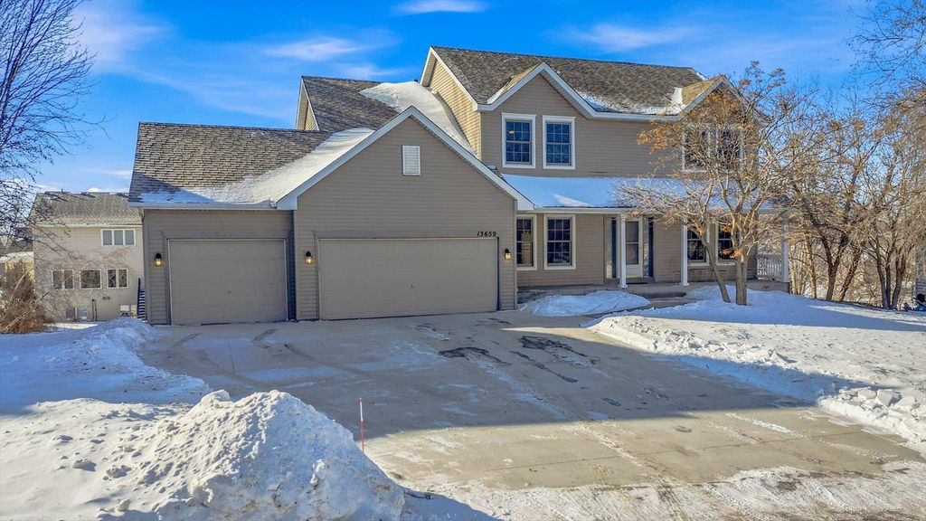13659 Flair Court, Apple Valley, MN 55124