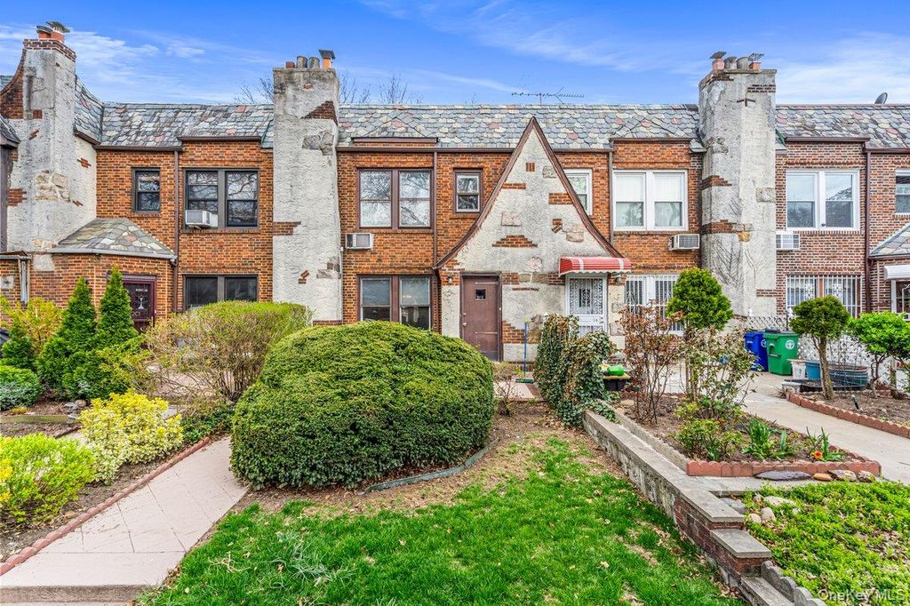 68-18 Ingram Street, Forest Hills, NY 11375