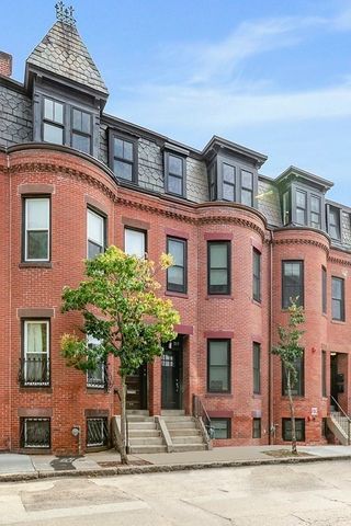 213 Green St 2, Cambridge, MA 02139
