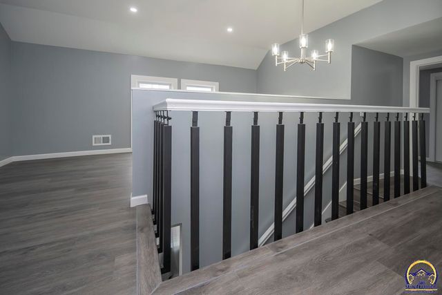 1023 SW Taylor ST, Topeka, KS 66612