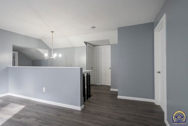 1023 SW Taylor ST, Topeka, KS 66612