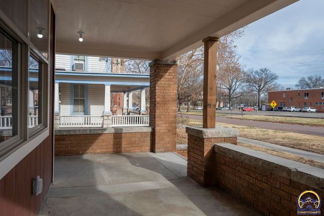 1023 SW Taylor ST, Topeka, KS 66612