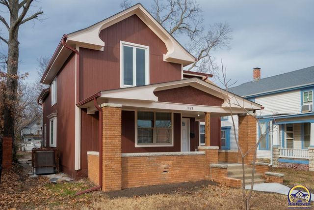 1023 SW Taylor ST, Topeka, KS 66612