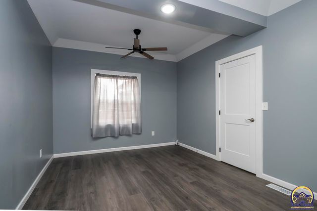 1023 SW Taylor ST, Topeka, KS 66612