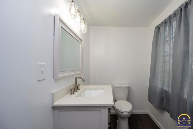 1023 SW Taylor ST, Topeka, KS 66612