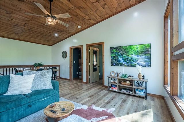 200 Echo Lane, Ellijay, GA 30540