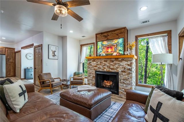 200 Echo Lane, Ellijay, GA 30540