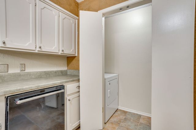 741 James Circle, Burleson, TX 76028
