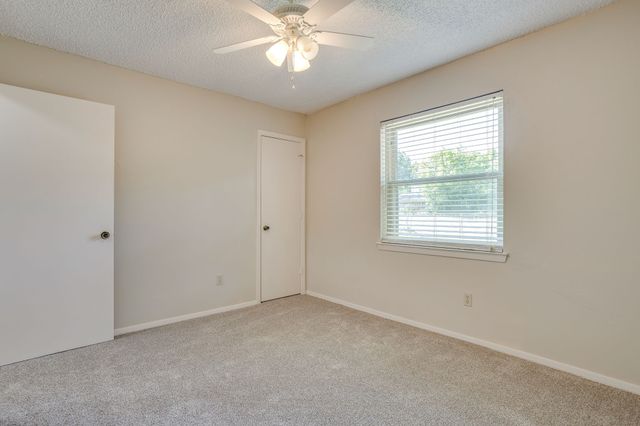 741 James Circle, Burleson, TX 76028