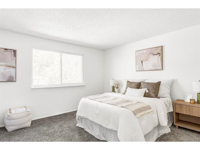 10413 Owens Cir, Broomfield, CO 80021