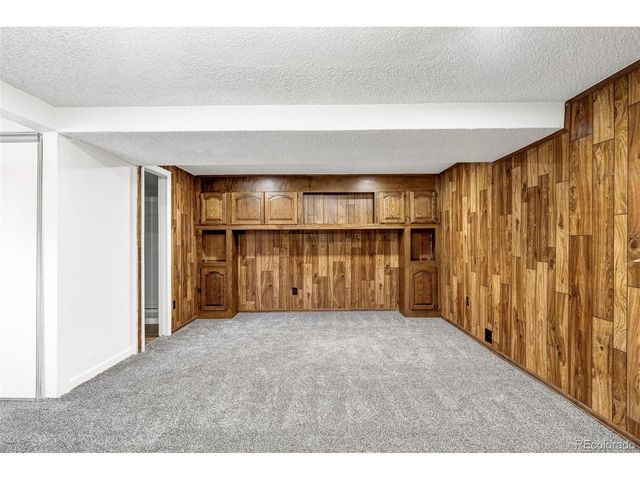 10413 Owens Cir, Broomfield, CO 80021