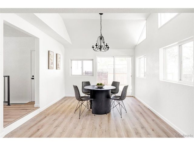 10413 Owens Cir, Broomfield, CO 80021