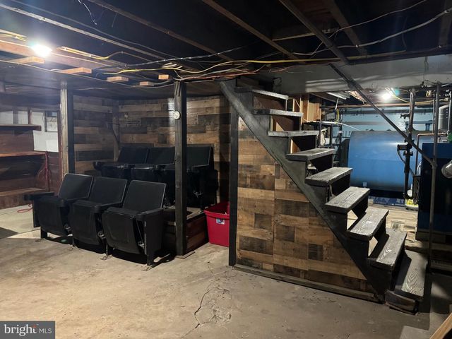 933 BARNESVILLE DR, Barnesville, PA 18214