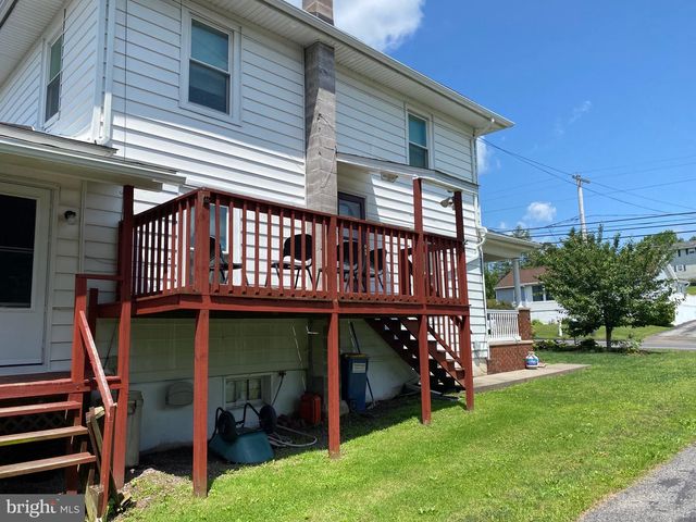 933 BARNESVILLE DR, Barnesville, PA 18214